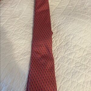 Vineyard vines Pink Anchor Pattern Tie